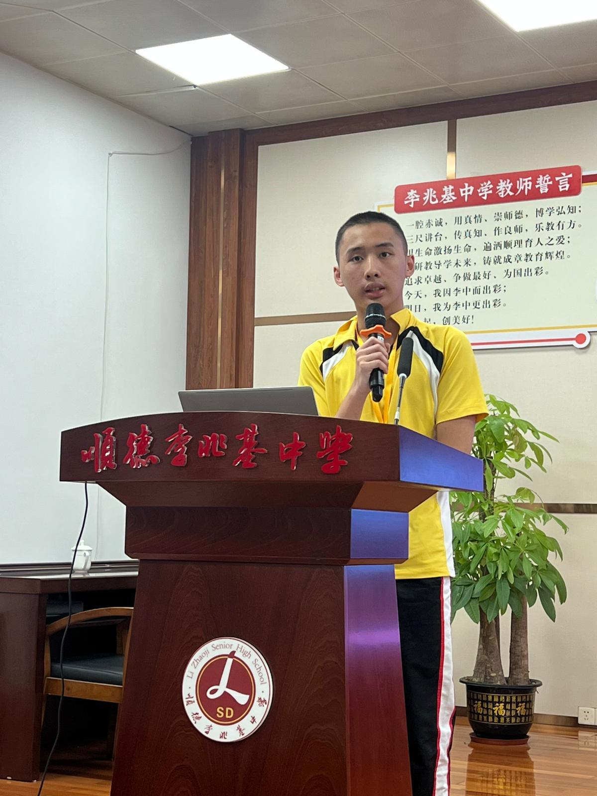 學生代表分享本校學校活動